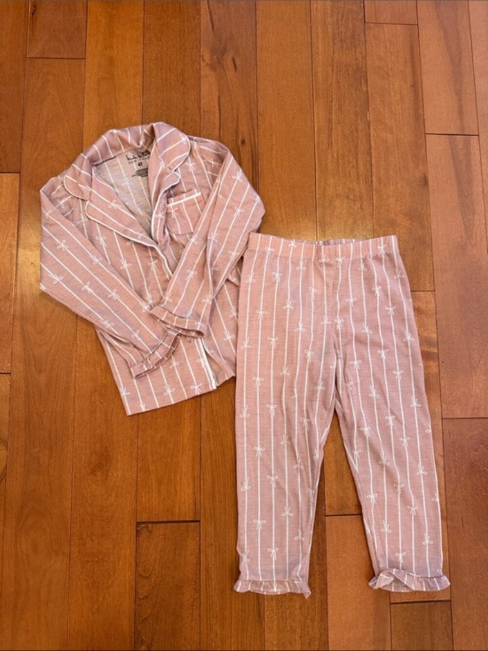 Nicole Miller Girls Pink Bow Pajama Set 4T